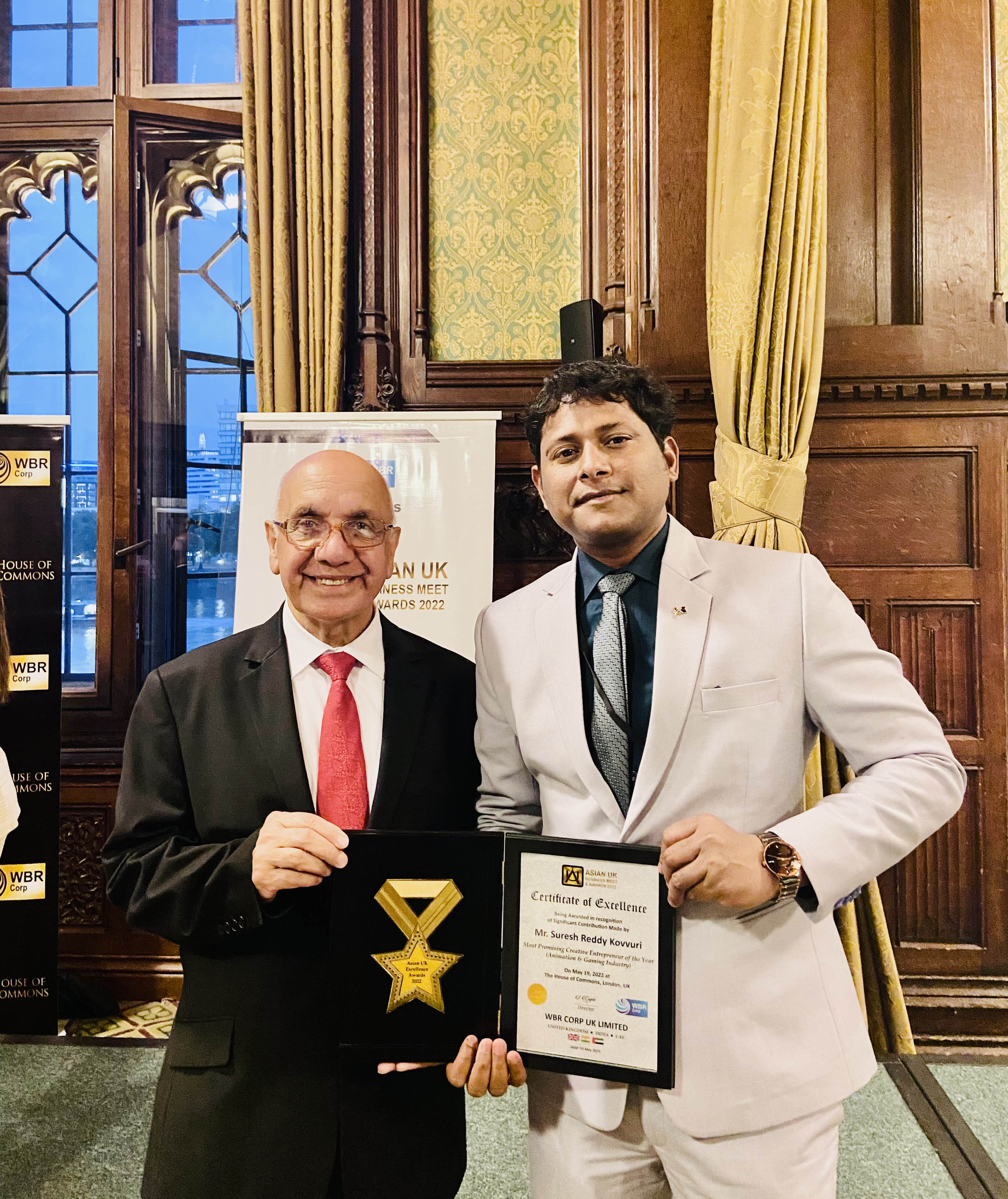 ‘Asian UK Business Meet’ confers the prestigious ‘Most Promising Creative Entrepreneur’ award on Suresh Reddy K., at House of Commons, London!